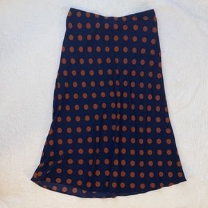 never been worn halogen skirt